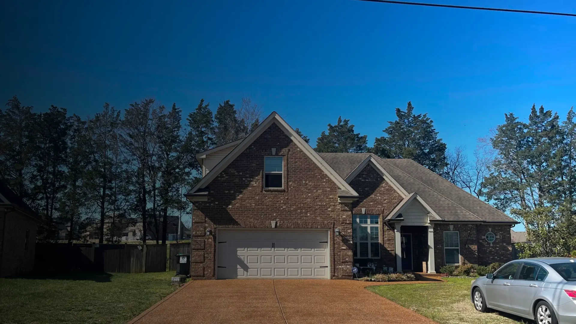 exterior pros Hero 1